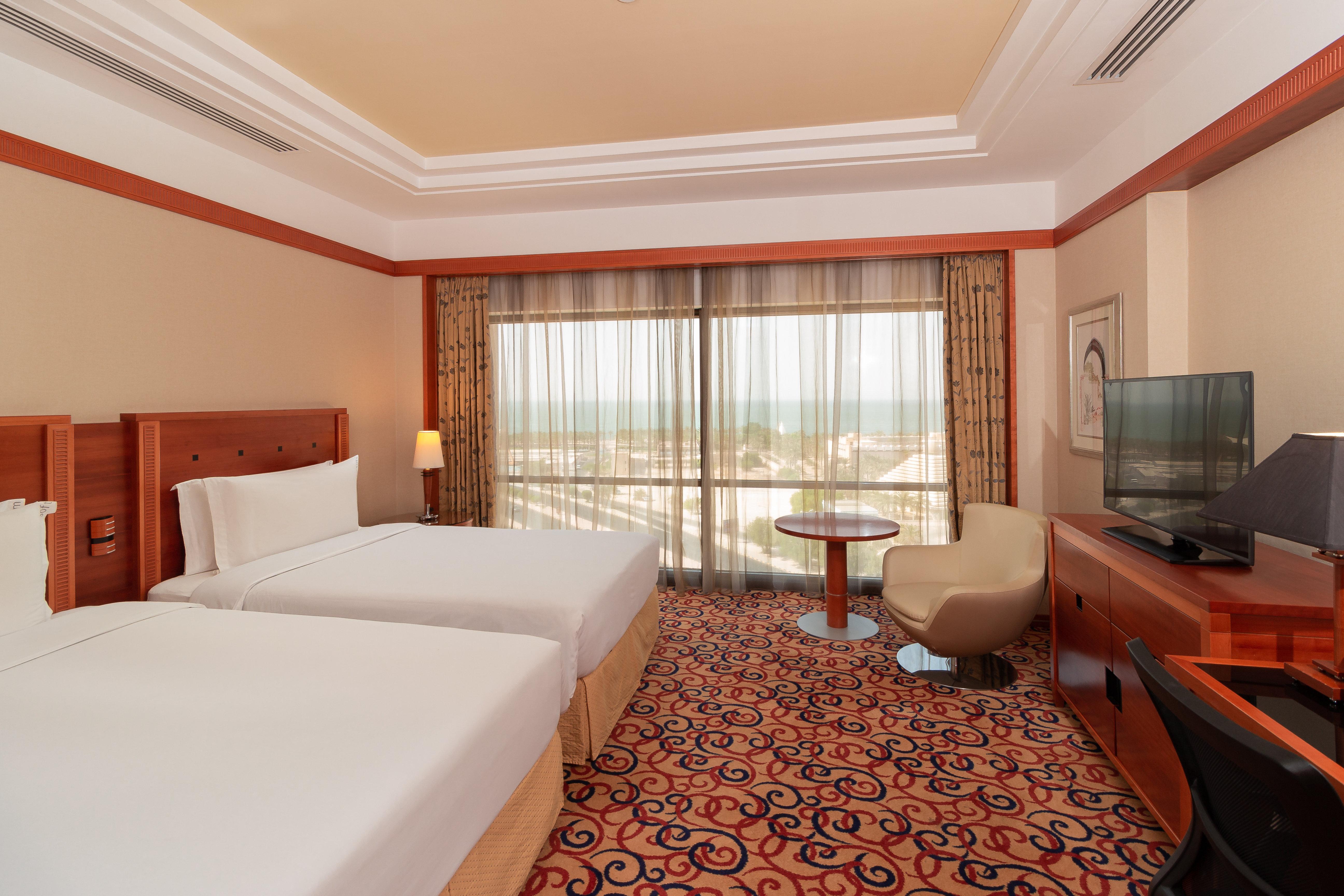 Holiday Inn Kuwait By Ihg Kuwait City Exterior foto