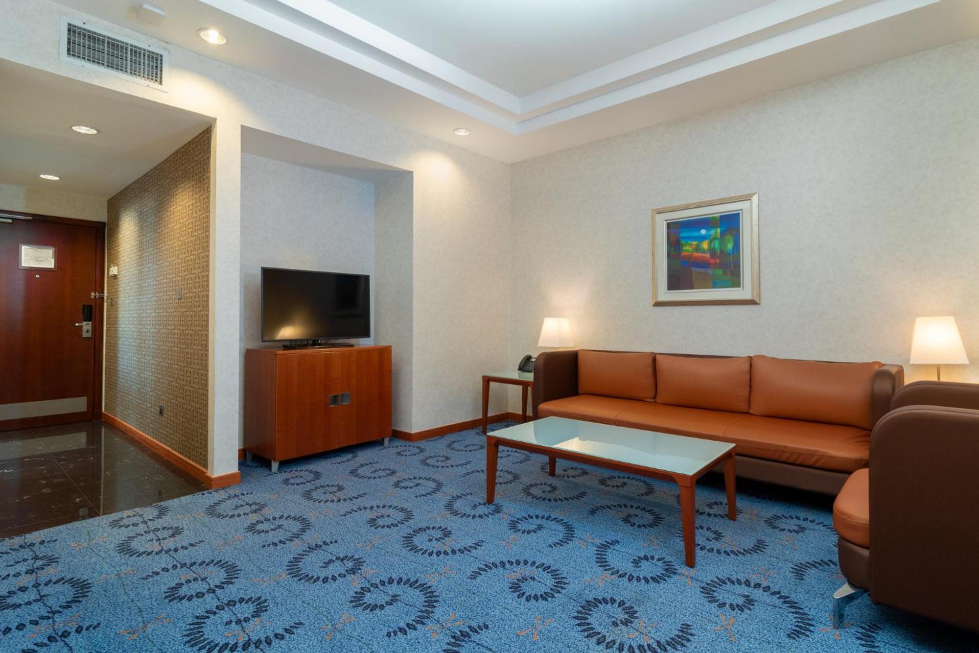 Holiday Inn Kuwait By Ihg Kuwait City Exterior foto